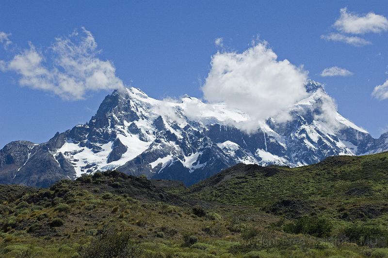 20071213 133718 D2X 4200x2800.jpg - Torres del Paine National Park